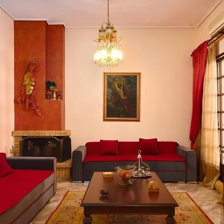 Apartment Spacious Wh Free Parking Spaces