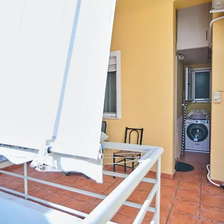 Apartment Spacious Wh Free Parking Spaces *